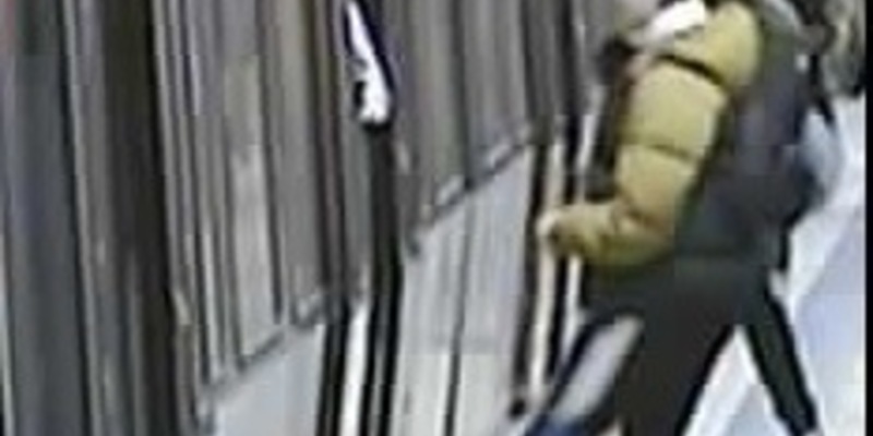 POL-HI: Gemeinsame Pressemitteilung der Bundesanstalt Technisches Hilfswerk (THW) und der Polizeiinspektion Hildesheim - Einsatzkräfte veranstalten Übung auf der Bundesautobahn - Foto: presseportal.de