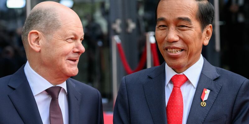 Die Robotikbranche in Deutschland rechnet im laufenden Jahr vor allem mit Aufträgen aus dem Ausland. - Foto: Julian Stratenschulte/dpa