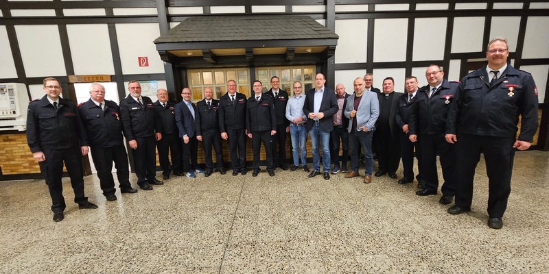 FW-AR: Basislöschzug 4 aufgelöst - Hauptdienstbesprechung abgehalten - Foto: presseportal.de