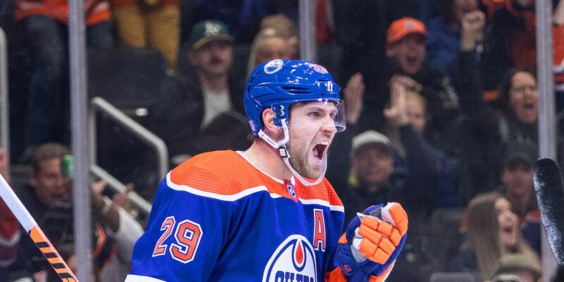 Leon Draisaitl und die Edmonton Oilers kassierten die sechste Niederlage im siebten Saisonspiel. - Foto: Jason Franson/AP/dpa