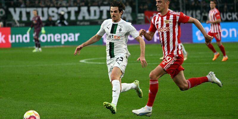 Große Bedeutung, geringe Klasse: Im Abstiegskampf teilen sich Gladbach und Union Berlin die Punkte. - Foto: Federico Gambarini/dpa