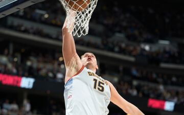 Von den Wolves nicht zu stoppen: Nikola Jokic. - Foto: David Zalubowski/AP/dpa