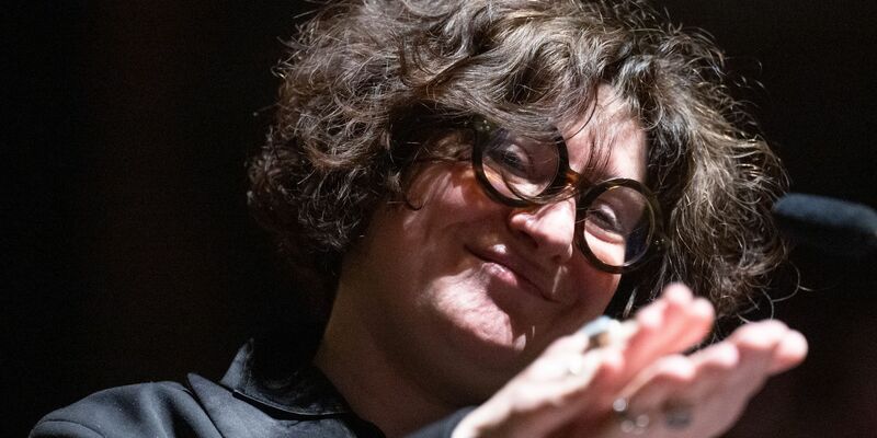 Die Ausgezeichneten des Preises der Leipziger Buchmesse, Irina Rastorgueva (l-r, Kategorie Sachbuch), Kristine Bilkau (Kategorie Belletristik) und Thomas Weiler (Kategorie Übersetzung). - Foto: Hendrik Schmidt/dpa