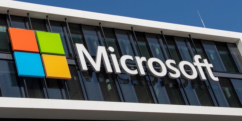 Microsoft verspricht seinen Kunden in Europa, die digitale Widerstandsfähigkeit des europäischen Kontinents unabhängig von geopolitischen und handelspolitischen Unwägbarkeiten aufrechtzuerhalten.  - Foto: Peter Kneffel/Deutsche Presse-Agentur GmbH/dpa
