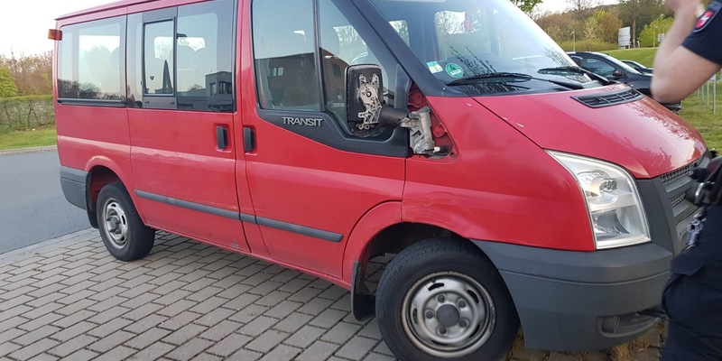 POL-GS: Sperrung der B6 nach Verkehrsunfall aufgehoben - Foto: presseportal.de