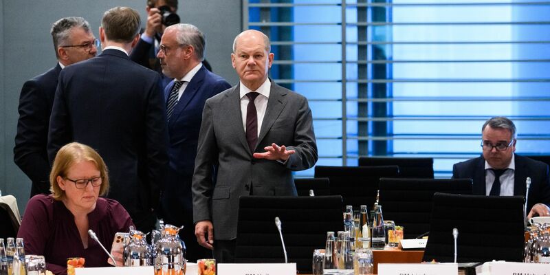 Beim Bund-Länder-Gipfel im Bundeskanzleramt standen zahlreiche Themen auf der Agenda. - Foto: Bernd von Jutrczenka/dpa