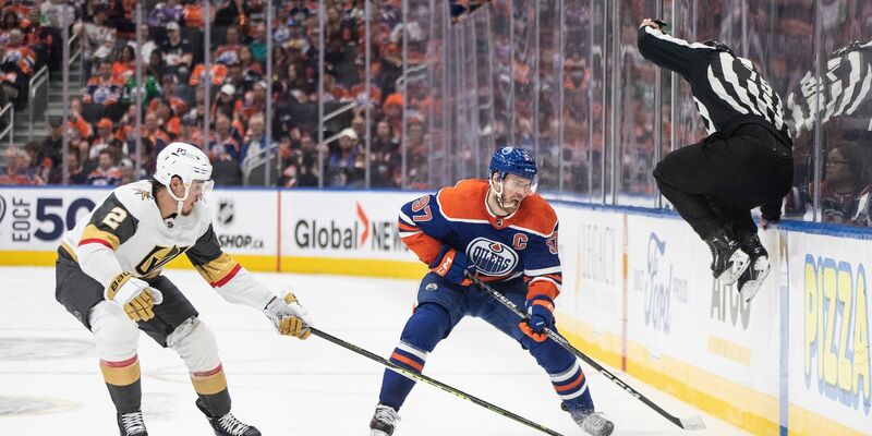 Blieb zum erst zweiten Mal in den Playoffs dieser Saison ohne Torbeteiligung: Leon Draisaitl (l). - Foto: Jason Franson/The Canadian Press via AP/dpa