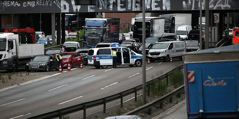 Absperrung wegen Klimaprotest am 16.05.2023 - Foto: ?ber dts Nachrichtenagentur