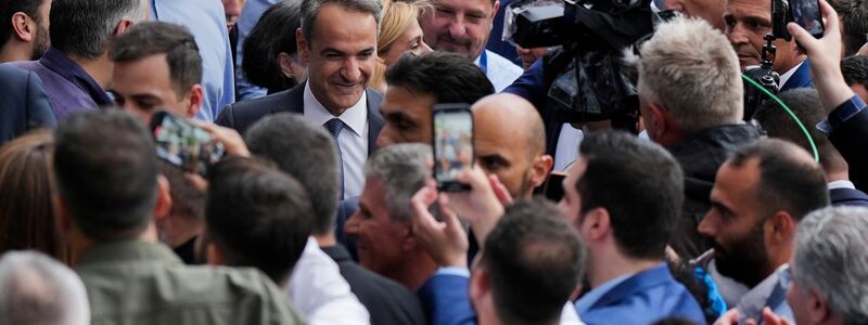 Soll Nordmazedonien wieder «Republik Mazedonien» heißen? Der griechische Ministerpräsident Kyriakos Mitsotakis warnt vor diesem Schritt (Archivbild). - Foto: Petros Giannakouris/AP/dpa