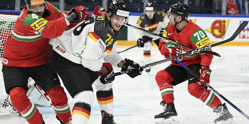 Nico Sturm im Spiel gegen die Ungarn. - Foto: Vesa Moilanen/Lehtikuva/dpa