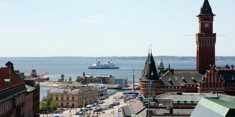 Blick auf den Hafen von Helsingborg, dem Einfallstor für Drogen nach Schweden. - Foto: Friso Gentsch/dpa