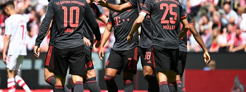 Der FC Bayer München wurde in Köln am letzten Spieltag doch noch deutscher Fußball-Meister. - Foto: Federico Gambarini/dpa
