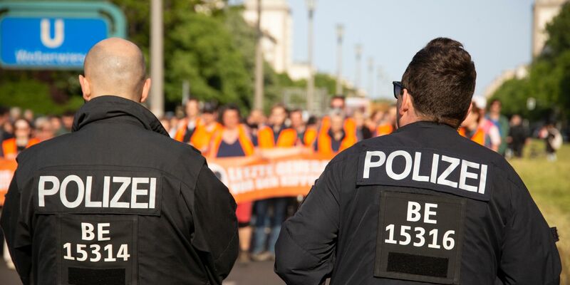 «In unserem Rechtsstaat ist es aber wichtig, dass die angewandten Mittel der Behörden immer verhältnismäßig und nicht überzogen sind»: SPD-Chefin Saskia Esken. - Foto: Sven Käuler/TNN/dpa