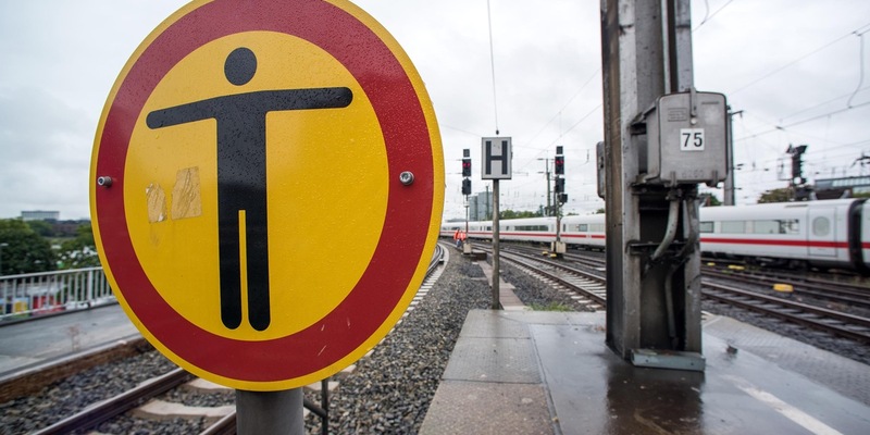 BPOL NRW: Bundespolizei ermittelt nach Gleisüberschreitung im Kölner Hauptbahnhof - Foto: presseportal.de