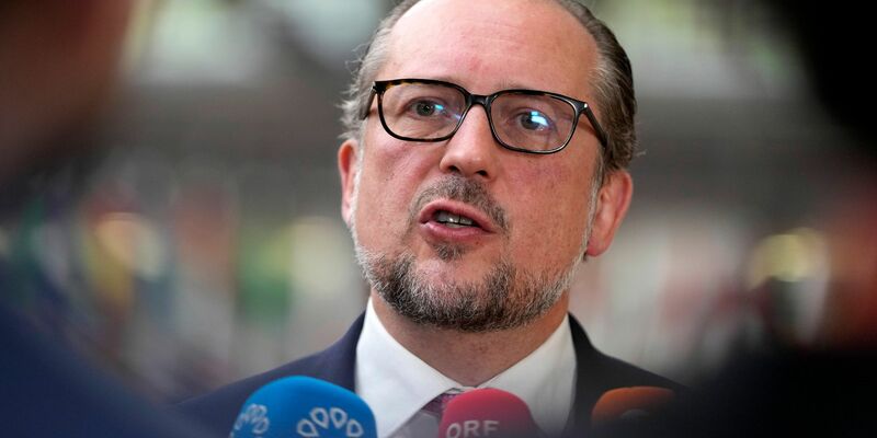 Österreichs Außenminister Alexander Schallenberg zur Freilassung der beiden österreichischen Staatsbürger im Iran: «Unsere Hartnäckigkeit hat sich ausgezahlt.» - Foto: Virginia Mayo/AP