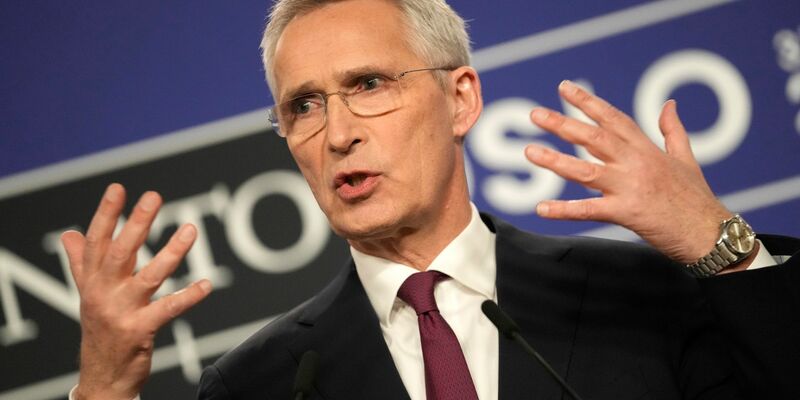 Jens Stoltenberg, Nato-Generalsekretär, trifft wohl auf hochrangige Vertreter der Türkei. - Foto: Sergei Grits/AP