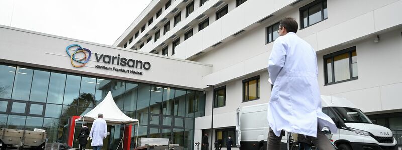 Das Varisano-Klinikum in Frankfurt ist eins von acht Krankenhäusern in Frankfurt, die «Medizinische Soforthilfe nach Vergewaltigung» anbieten. - Foto: Arne Dedert/dpa