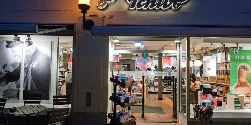 Eine «Tchibo»-Filiale in der Greifswalder Innenstadt. - Foto: Stefan Sauer/dpa-Zentralbild/dpa