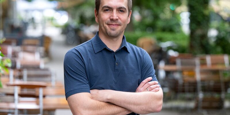 Der ehemalige Fußballspieler Philipp Lahm bei einem Interviewtermin. - Foto: Sven Hoppe/dpa