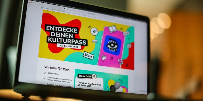 Bundesweit haben sich rund 4900 Kulturanbieter mit etwa 1,6 Millionen verschiedenen Angeboten angemeldet. - Foto: Jan Woitas/dpa