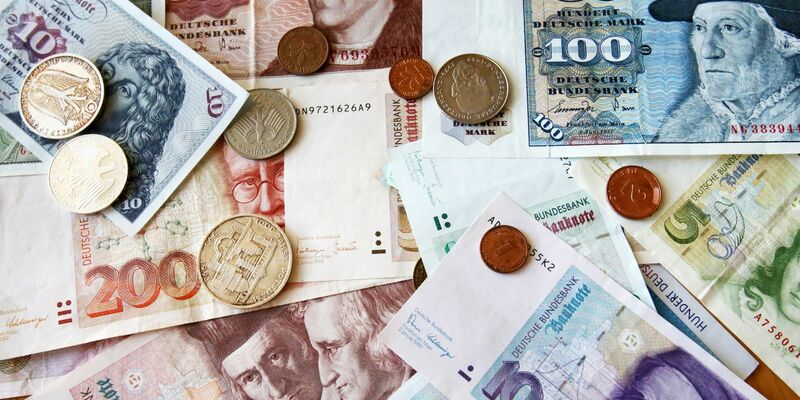 1948 wurde die D-Mark eingeführt. - Foto: Bernd Wüstneck/zb/dpa