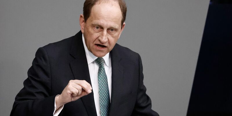 Alexander Graf Lambsdorff (FDP) wird neuer deutscher Botschafter in Russland. - Foto: Carsten Koall/dpa