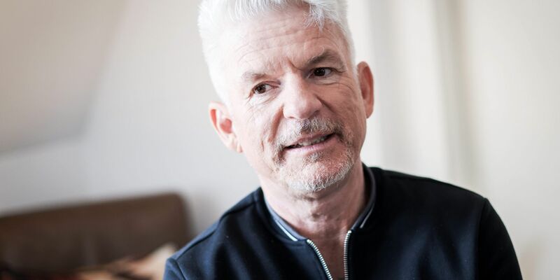 Der Hamburger Heinz Strunk hat 100 Jahre nach Thomas Manns «Der Zauberberg» den Roman «Zauberberg 2» veröffentlicht. - Foto: Christian Charisius/dpa