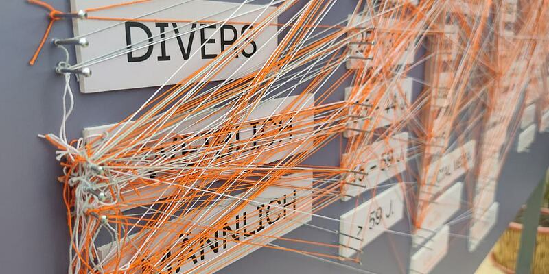 Crazy-Wall bei einer Befragung - Foto: ?ber dts Nachrichtenagentur