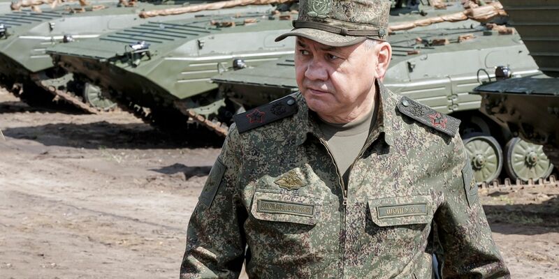 Sergej Schoigu scheint nach wie vor Verteidigungsminister von Russland zu sein. - Foto: Uncredited/Russian Defense Ministry Press Service/AP/dpa