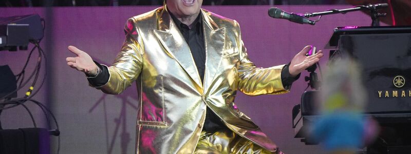 Elton John beim Glastonbury Festival. - Foto: Yui Mok/PA Wire/dpa
