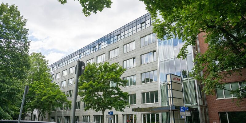 Geschäftsräume von Adler Real Estate in Berlin. - Foto: Christophe Gateau/dpa