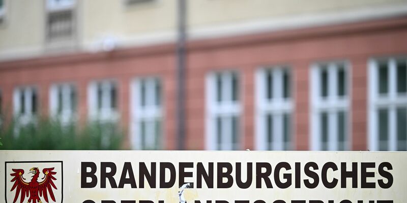Der 5. Senat des Brandenburger Oberlandesgerichts hat entschieden, dass eine Familie ein von ihr ersteigertes Grundstück zurückgeben muss. - Foto: Soeren Stache/dpa