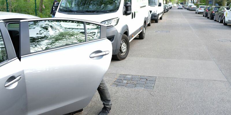 Bitte leise zumachen! Im baden-württembergischen Erdmannhausen kann es sonst bald ein Bußgeld geben. - Foto: Laura Ludwig/dpa-tmn
