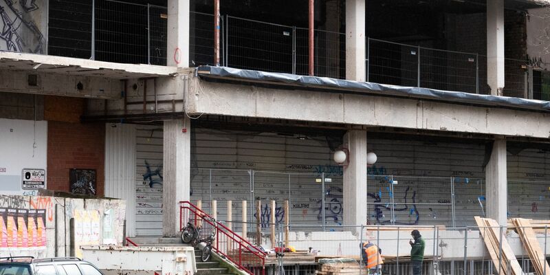 Wie weit geht beim Kauf einer Immobilie die Aufklärungspflicht des Verkäufers bezüglich der Kosten? Mit dieser Frage beschäftigt sich der BGH. - Foto: Marco Rauch/dpa