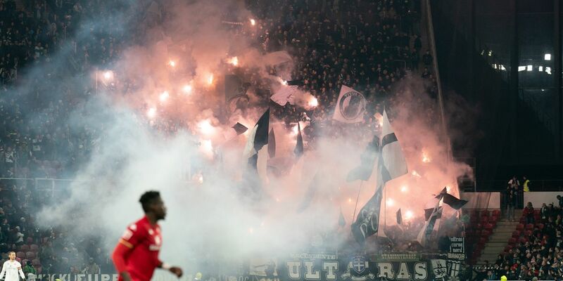 Borussia Mönchengladbach muss eine hohe Geldstrafe zahlen. - Foto: Thomas Frey/dpa