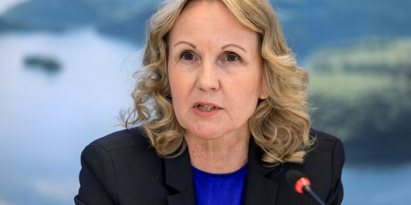 «Wetterextreme zwingen uns zur Vorsorge und Anpassung an die Folgen der Klimakrise», sagt Bundesumweltministerin Steffi Lemke (Grüne). - Foto: Oliver Berg/dpa