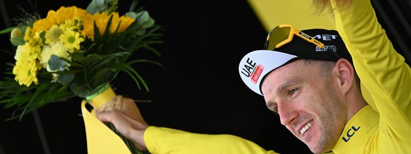 Durch den Sieg geht Adam Yates im Gelben Trikot auf die nächste Etappe. - Foto: Jasper Jacobs/Belga/dpa