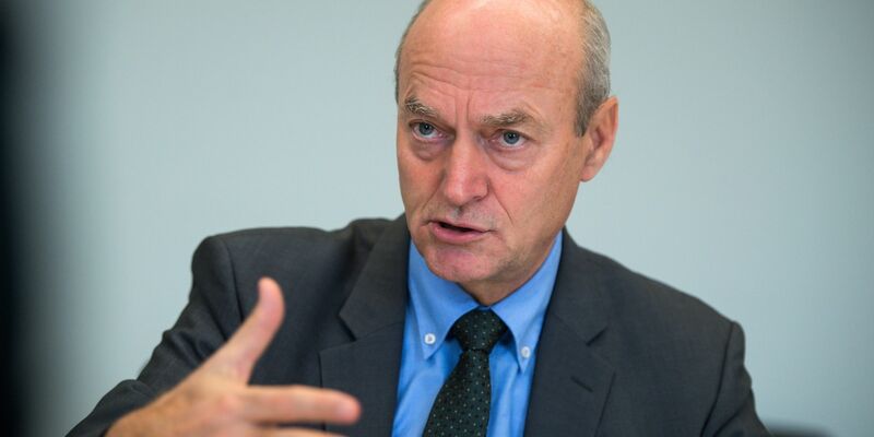Gerhard Schindler, einst Präsident des Bundesnachrichtendienstes (BND), fordert «dringend eine Stärkung der operativen Fähigkeiten des Dienstes». - Foto: picture alliance / dpa