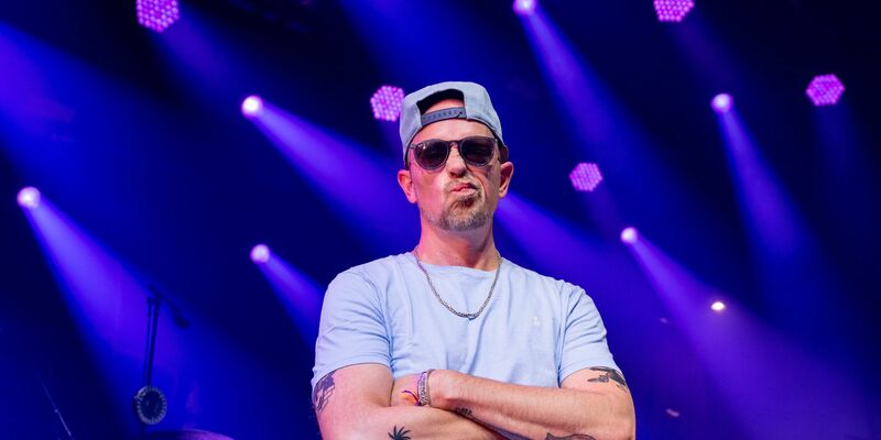 Jan Delay: Ich bin sofort «Versuchskaninchen». - Foto: Peter Kneffel/dpa