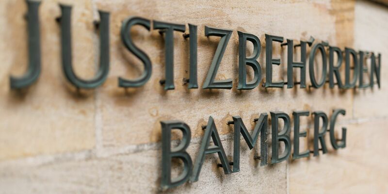 Das Oberlandesgericht Bamberg verhandelt über die Berufung der Schadenersatzklage. - Foto: Daniel Karmann/dpa