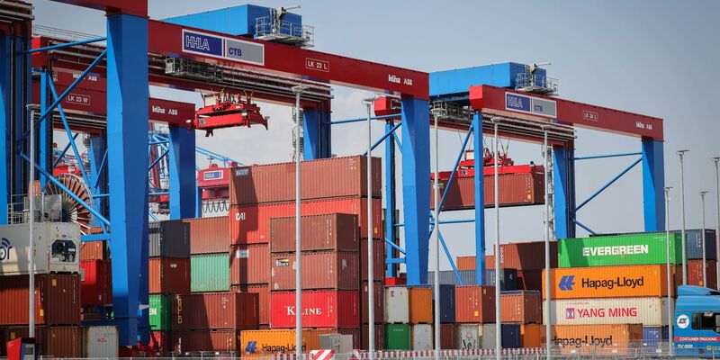 Größter Einzelmarkt für Waren «Made in Germany» waren mit 12,7 Milliarden Euro auch im Mai 2023 die USA. - Foto: Christian Charisius/dpa