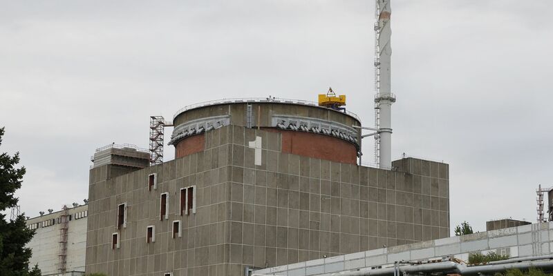 IAEA-Chef ist besorgt um die Sicherheit am Kernkraftwerk Saporischschja (Archivbild) - Foto: Victor/XinHua/dpa