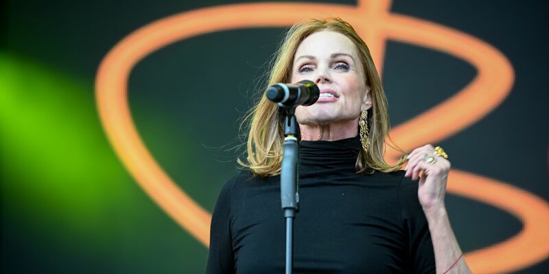 Belinda Carlisle beim Leeds 80s Festival 2022. - Foto: Robin Burns/ZUMA Press Wire/dpa