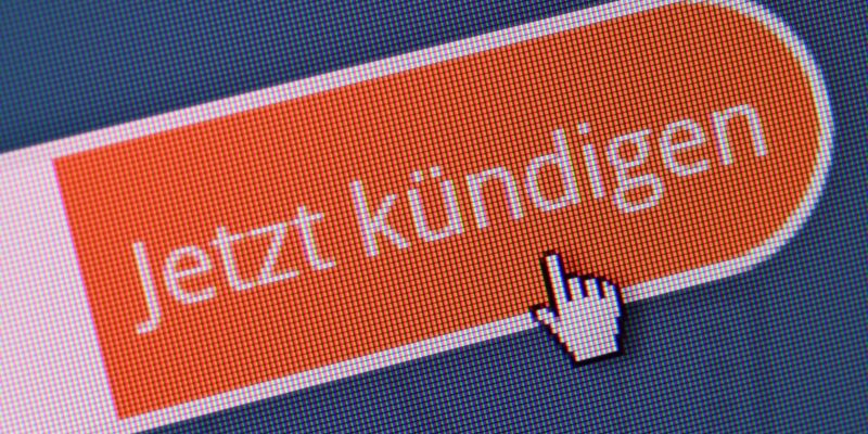 Unternehmen, bei denen man online Verträge abschließen kann, müssen seit Juli 2022 einen Button zum einfachen Kündigen anbieten. - Foto: Andrea Warnecke/dpa-tmn