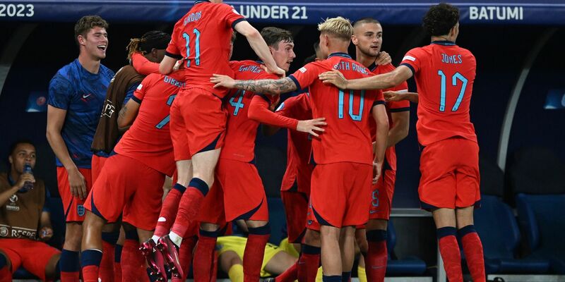 England steht erstmals seit 2009 wieder im Endspiel einer U21-EM. - Foto: Tamuna Kulumbegashvili/AP