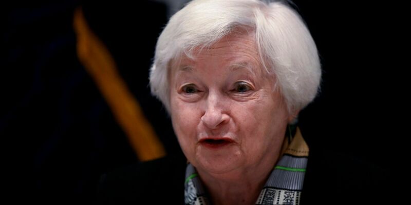 Janet Yellen, Finanzministerin der USA, befindet sich auf einem viertägigen China-Besuch, der auch dazu dienen soll, die Kommunikationskanäle zwischen den zwei Staaten wieder stärker zu nutzen. - Foto: Pedro Pardo/AFP Pool via AP/dpa