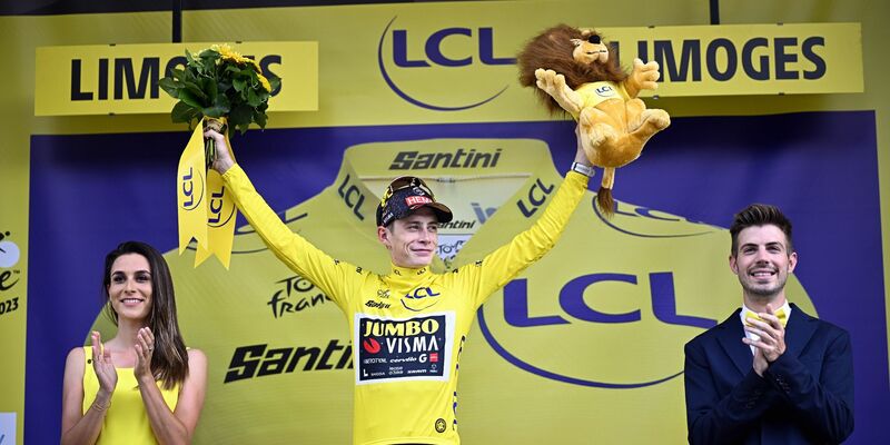 Der Däne Jonas Vingegaard steht vor seinem zweiten Sieg bei der Tour de France. - Foto: Jasper Jacobs/Belga/dpa