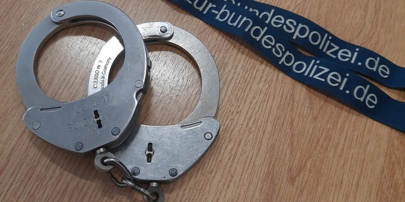 FW Flotwedel: Rauchentwicklung in Eicklinger Sporthalle ruft Feuerwehr auf den Plan - Foto: presseportal.de