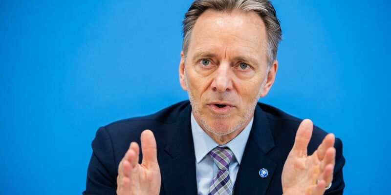 «Massive wirtschaftliche und gesellschaftliche Schäden» sind laut BKA-Präsident Holger Münch die Folgen der Bedrohung durch Cybercrime. - Foto: Christoph Soeder/dpa