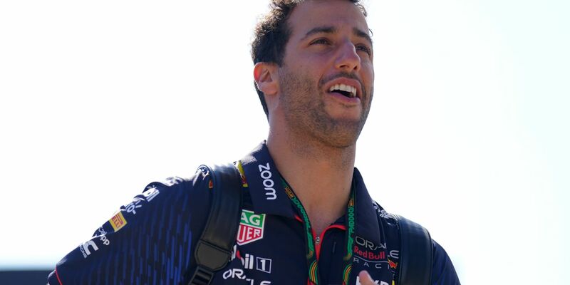 Daniel Ricciardo hatte sich bei einem Trainingsunfall den linken Mittelhandknochen gebrochen. - Foto: Tim Goode/PA Wire/dpa